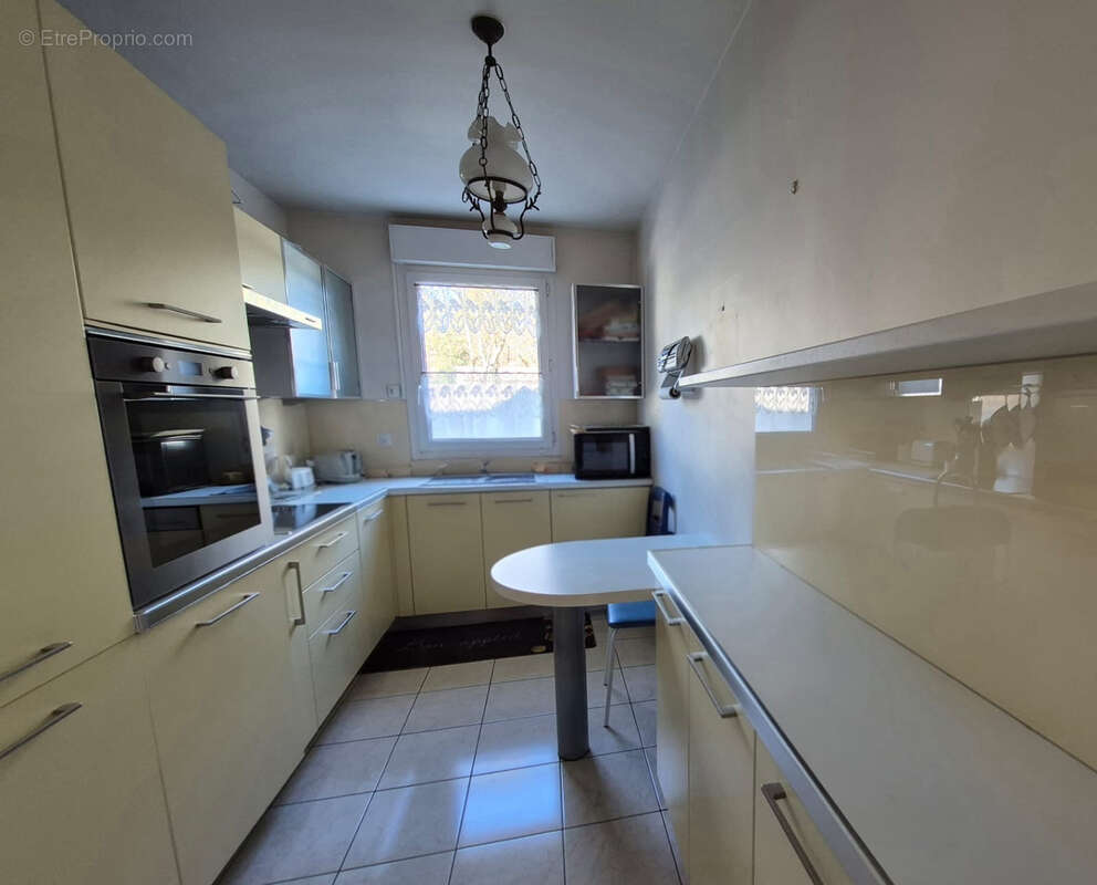 Appartement à THIAIS