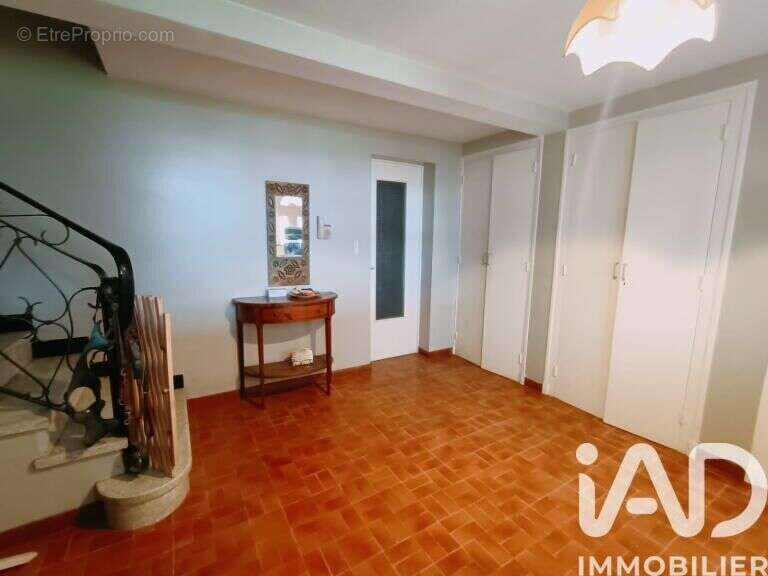 Photo 2 - Maison à CUSSET