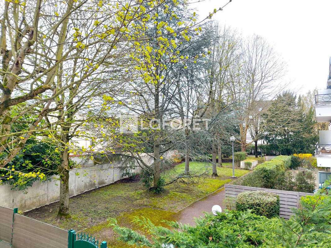 Appartement à LE RAINCY