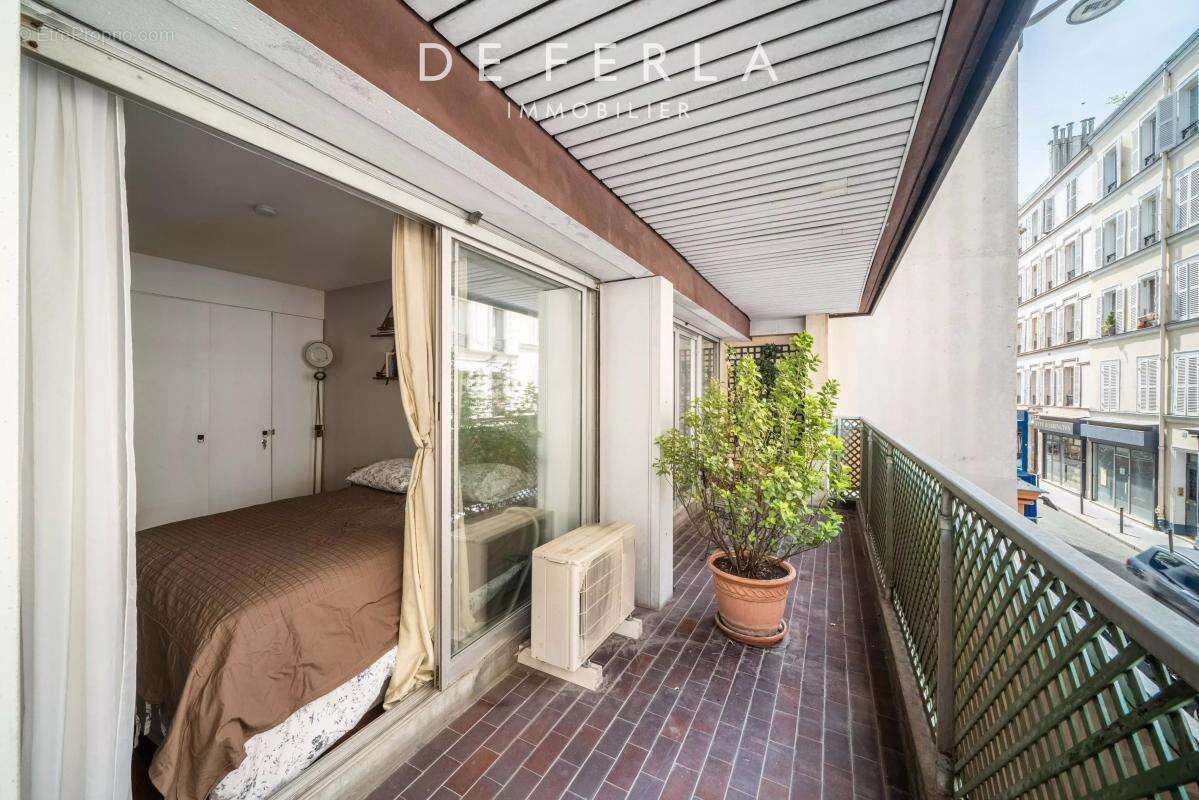 Appartement à PARIS-7E