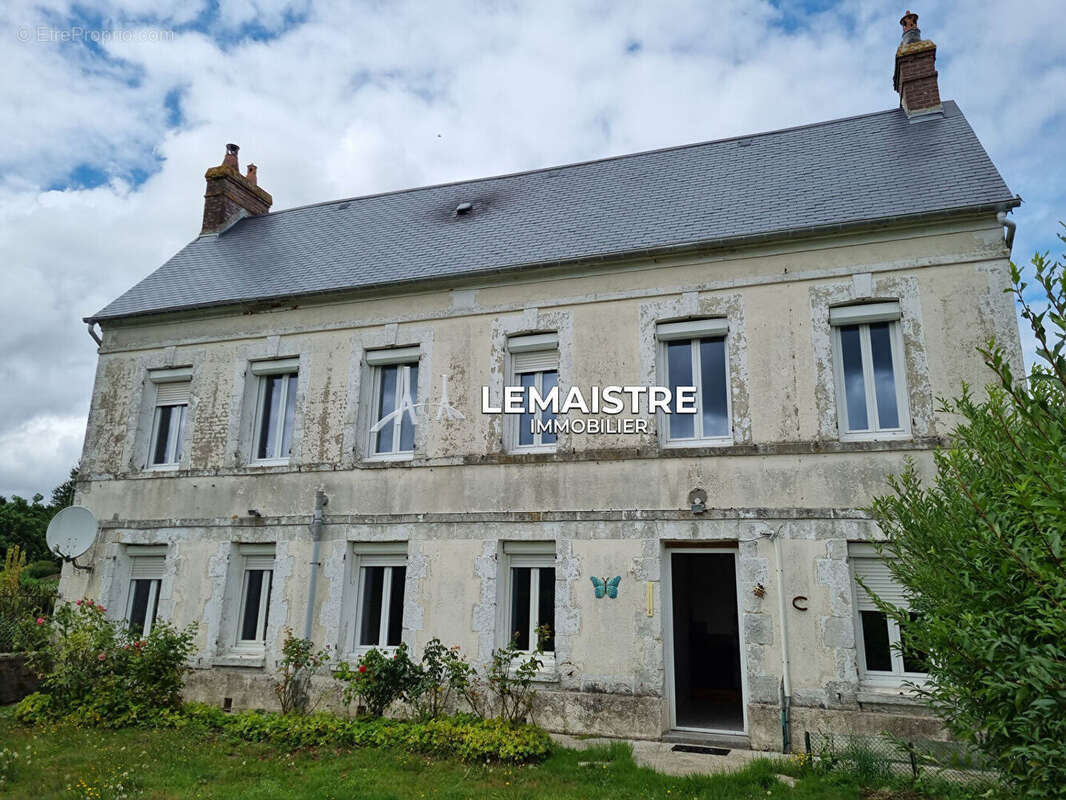 Maison à SAINT-ROMAIN-DE-COLBOSC