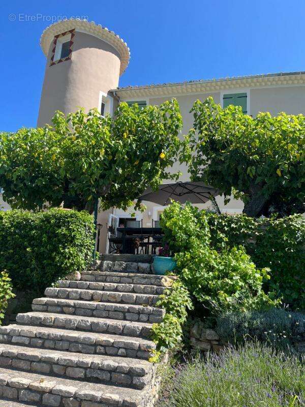 Maison à DRAGUIGNAN