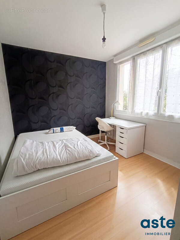 Appartement 93 m² à Brest  - photo 4