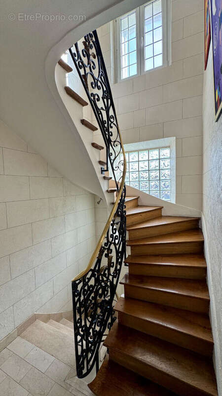 Maison à SAINT-GRATIEN