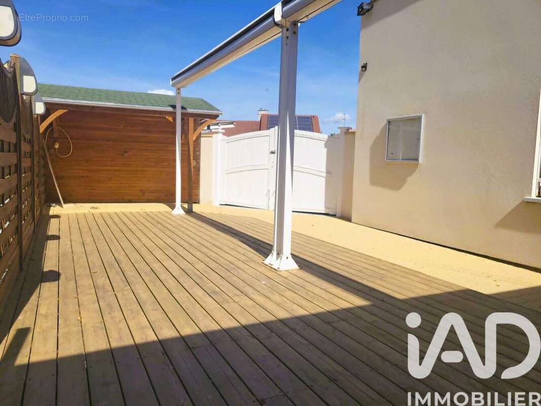 Maison 163 m² à Val-De-Vesle  - photo 9