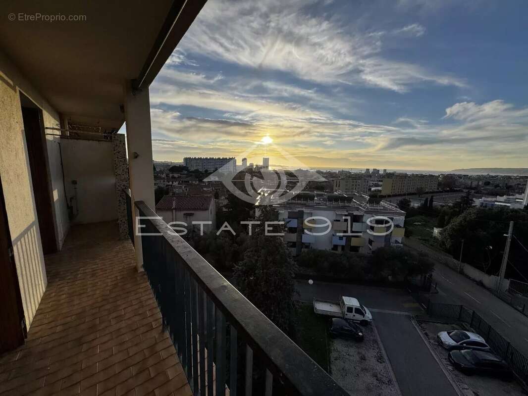 Appartement à MARSEILLE-14E