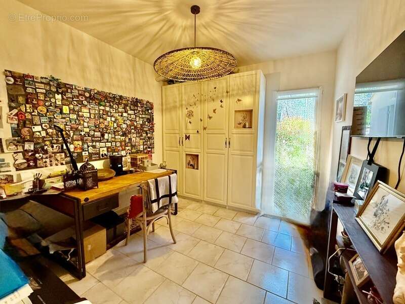 Maison à ROUSSILLON