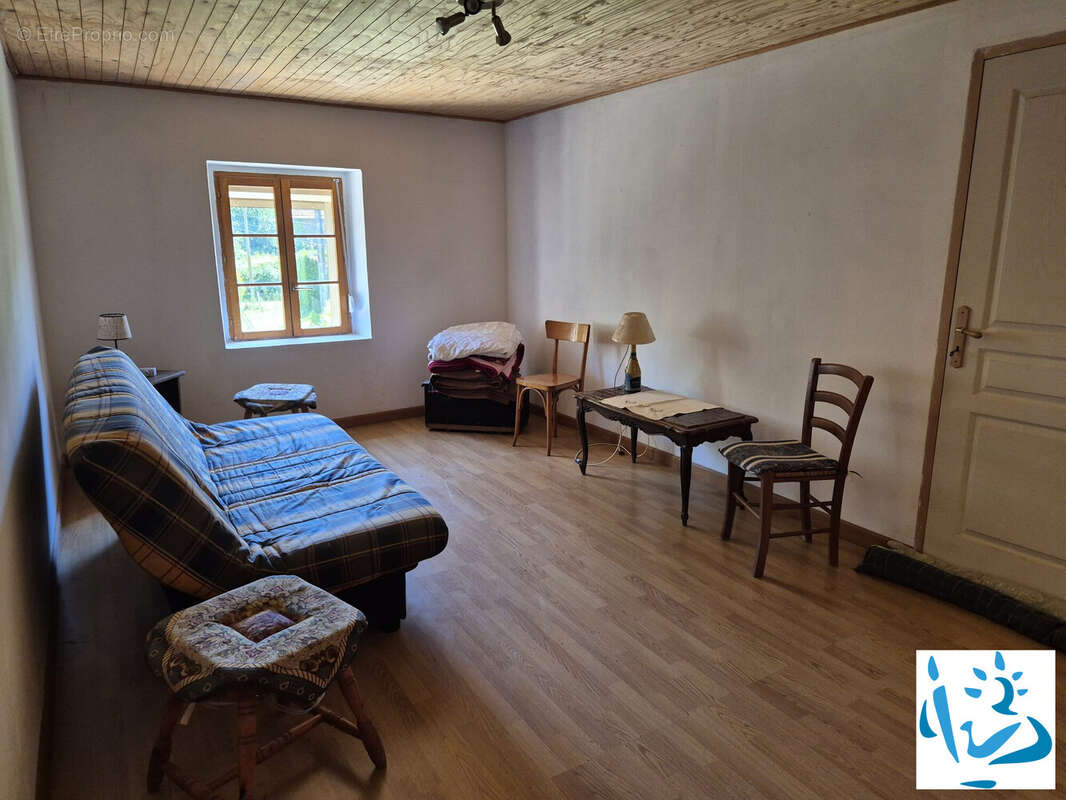 Maison 142 m² à Mortagne-Au-Perche  - photo 4
