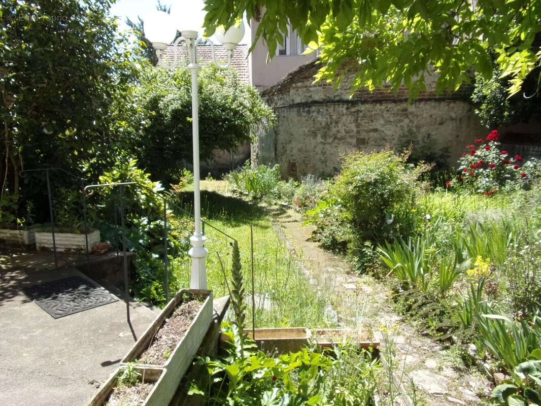 Appartement à MOULINS