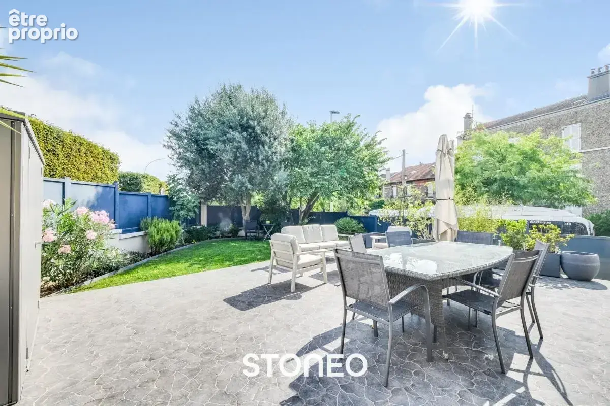 Maison 7 pièces avec jardin et piscine - photo 2
