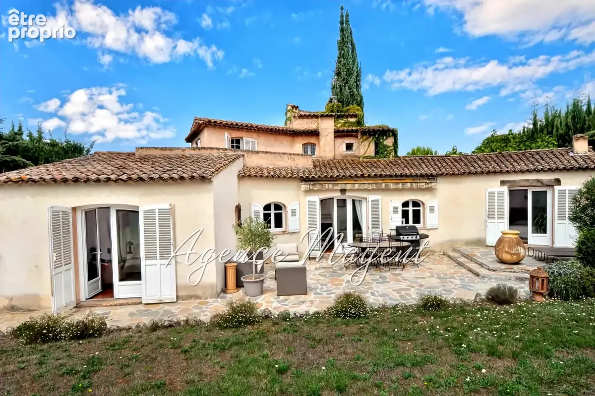 Photo Maison à Mougins au prix de 890 000€