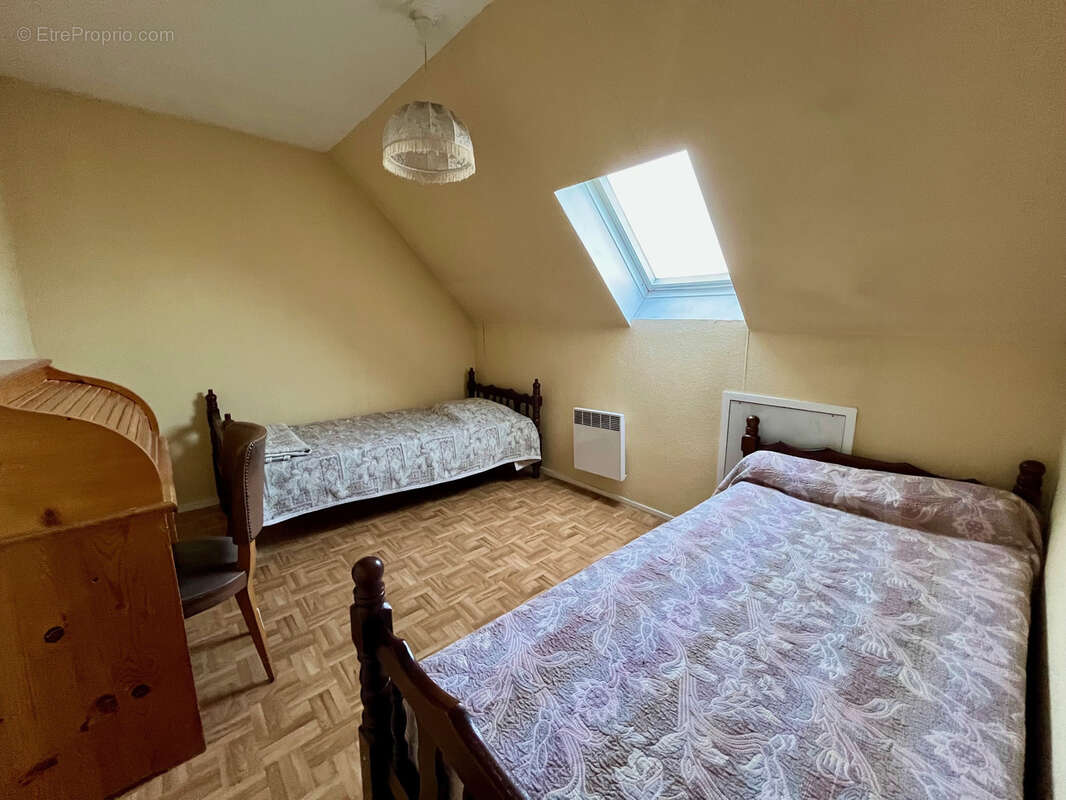 Maison à CHENNEVIERES-SUR-MARNE