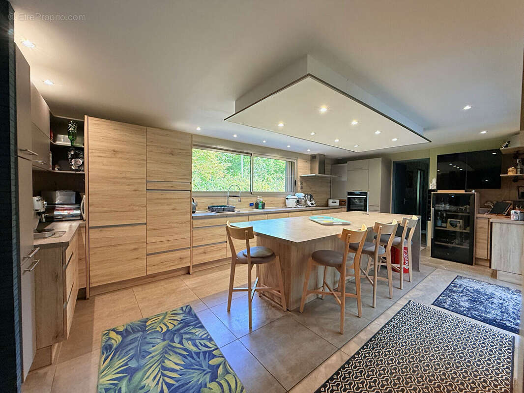 Maison à MENETOU-SALON