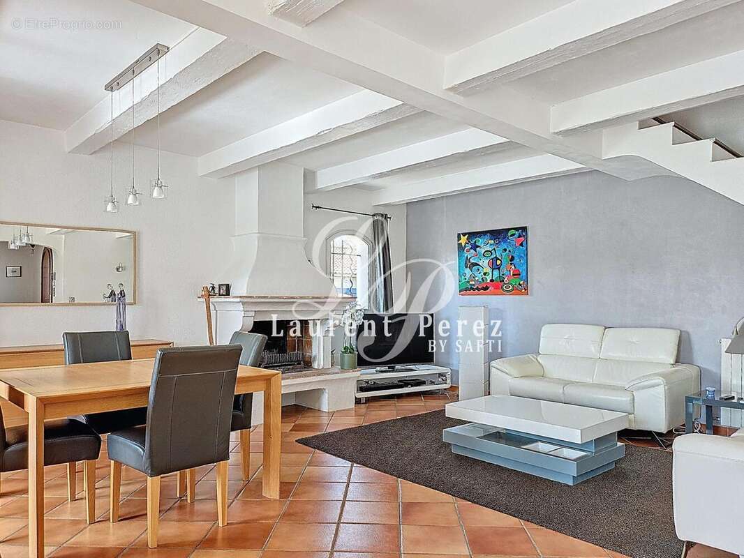 Maison 170 m² à Lunel  - photo 9