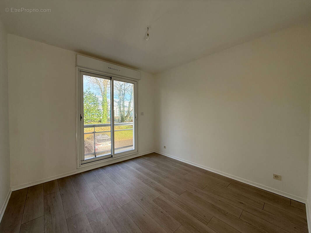 Appartement à LE RELECQ-KERHUON