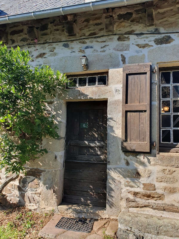 Maison à SAINT-JULIEN-AUX-BOIS