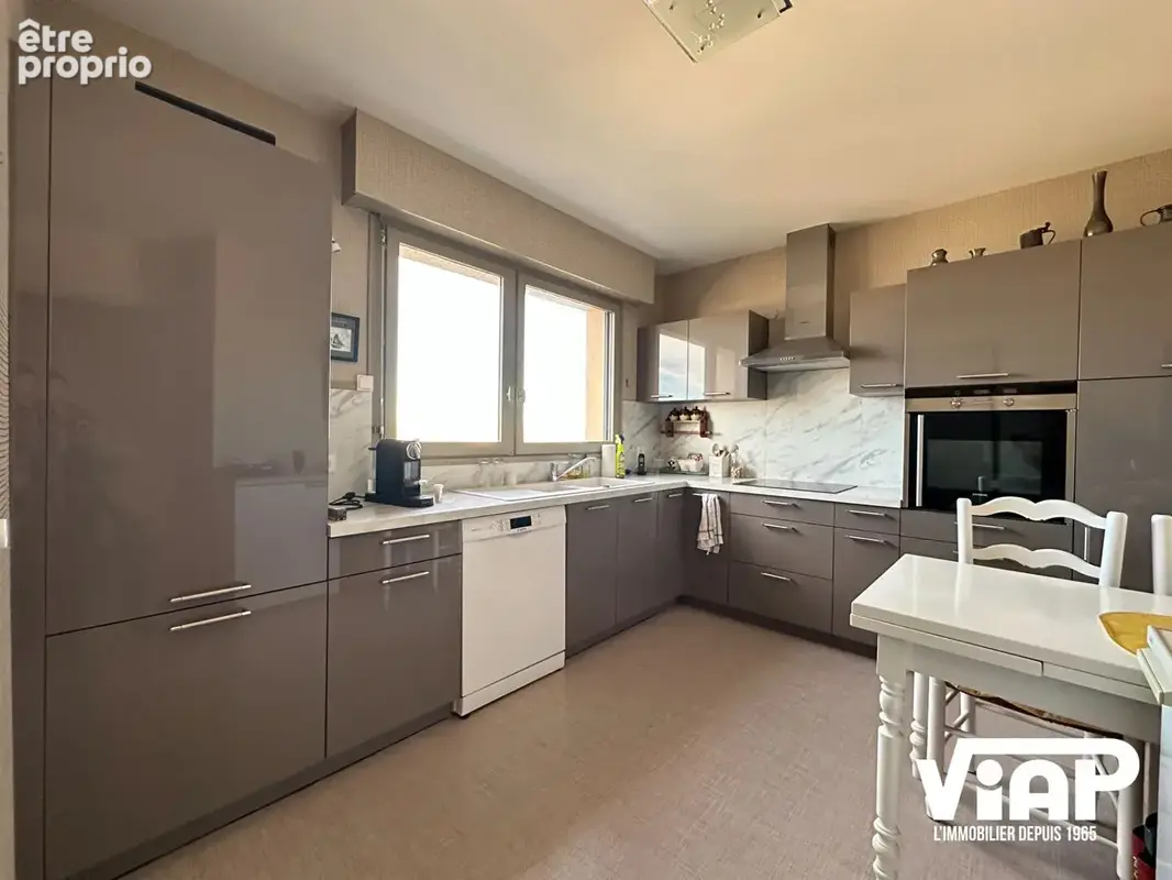 Denis Dussoubs - Appartement 115m² avec terrasse - photo 5