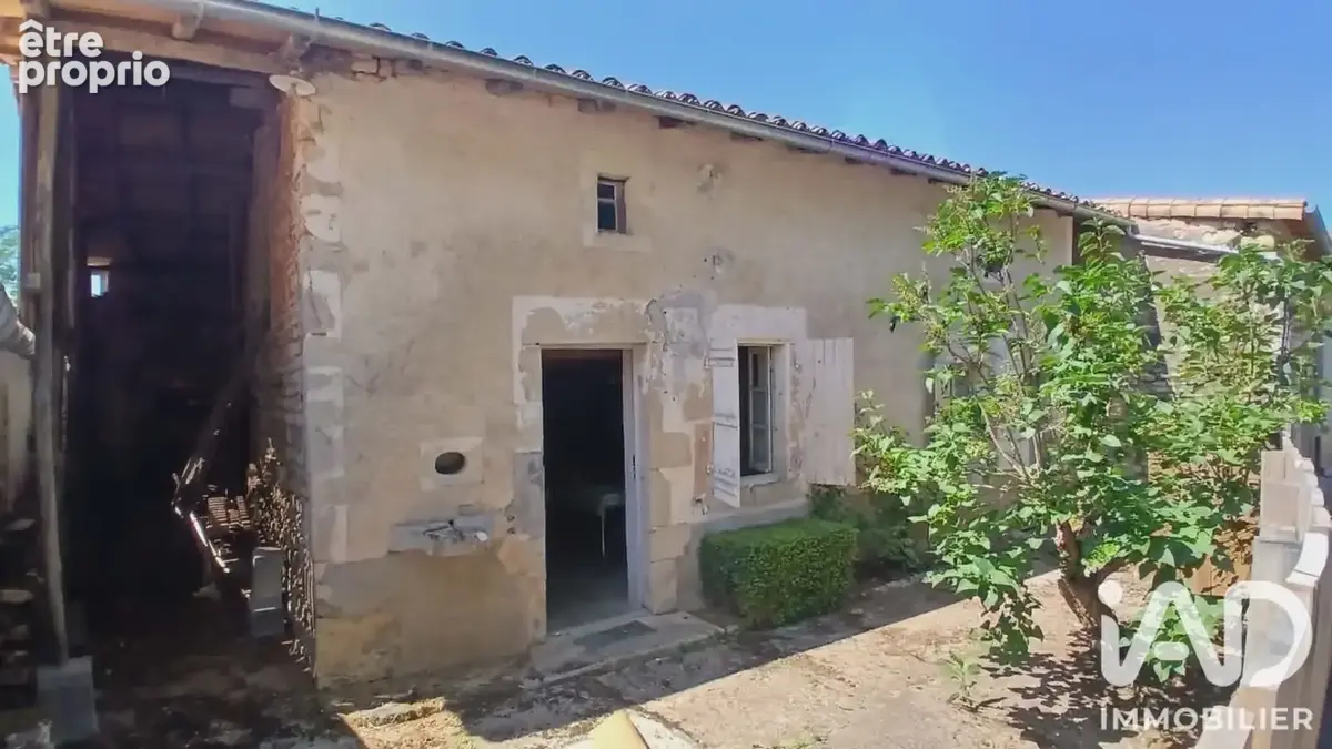 Photo 1 - Maison à LA CHAPELLE-POUILLOUX