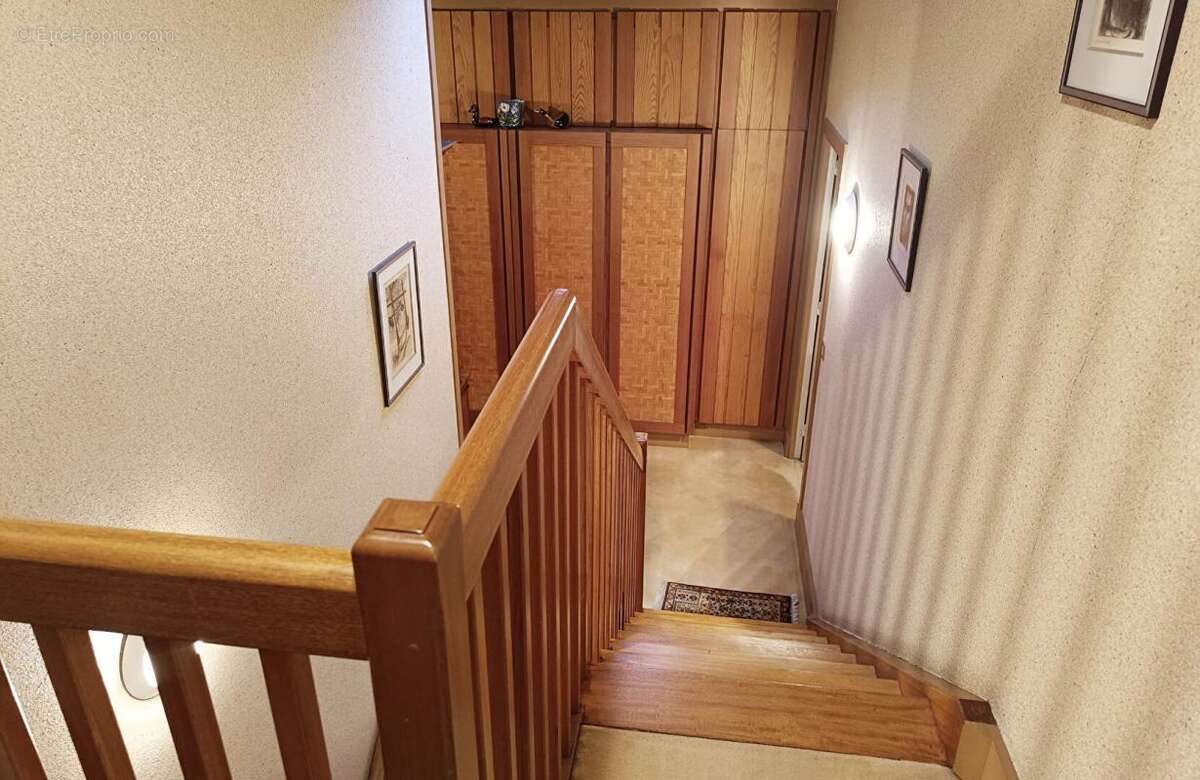 Maison à NEUILLY-PLAISANCE