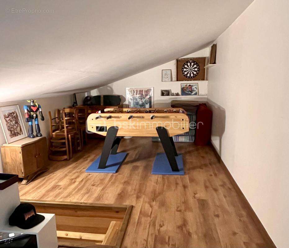 Maison à GRAYAN-ET-L'HOPITAL