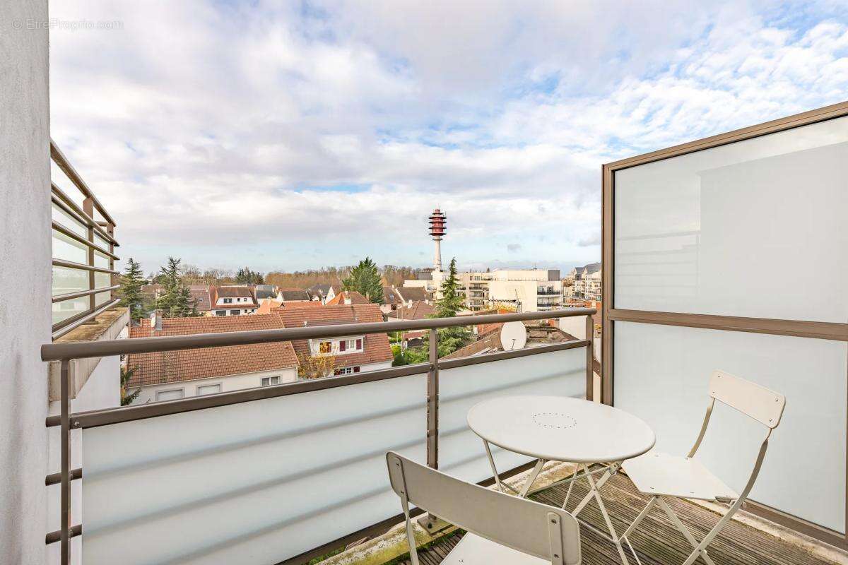 Appartement à CHENNEVIERES-SUR-MARNE