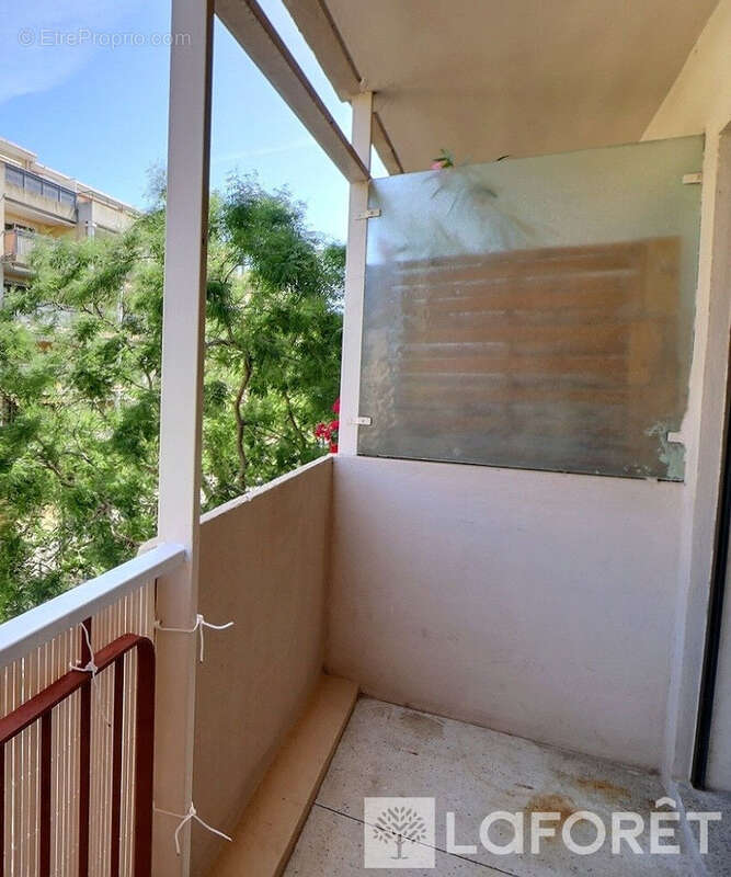 Appartement à HYERES