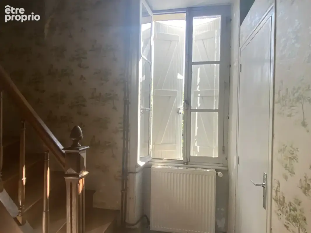 Propriete a renover avec terrain - photo 14
