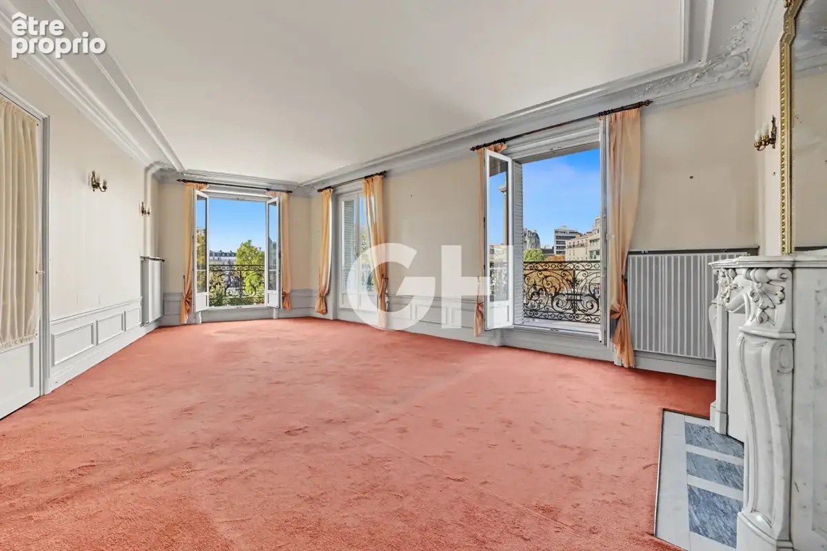 Place de la Nation : appartement familial de 3 chambres avec balcon - photo 3
