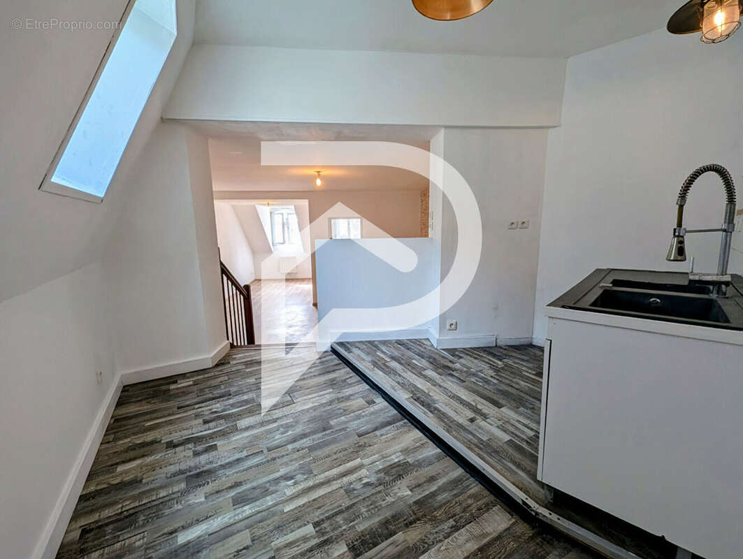 Appartement à MERU