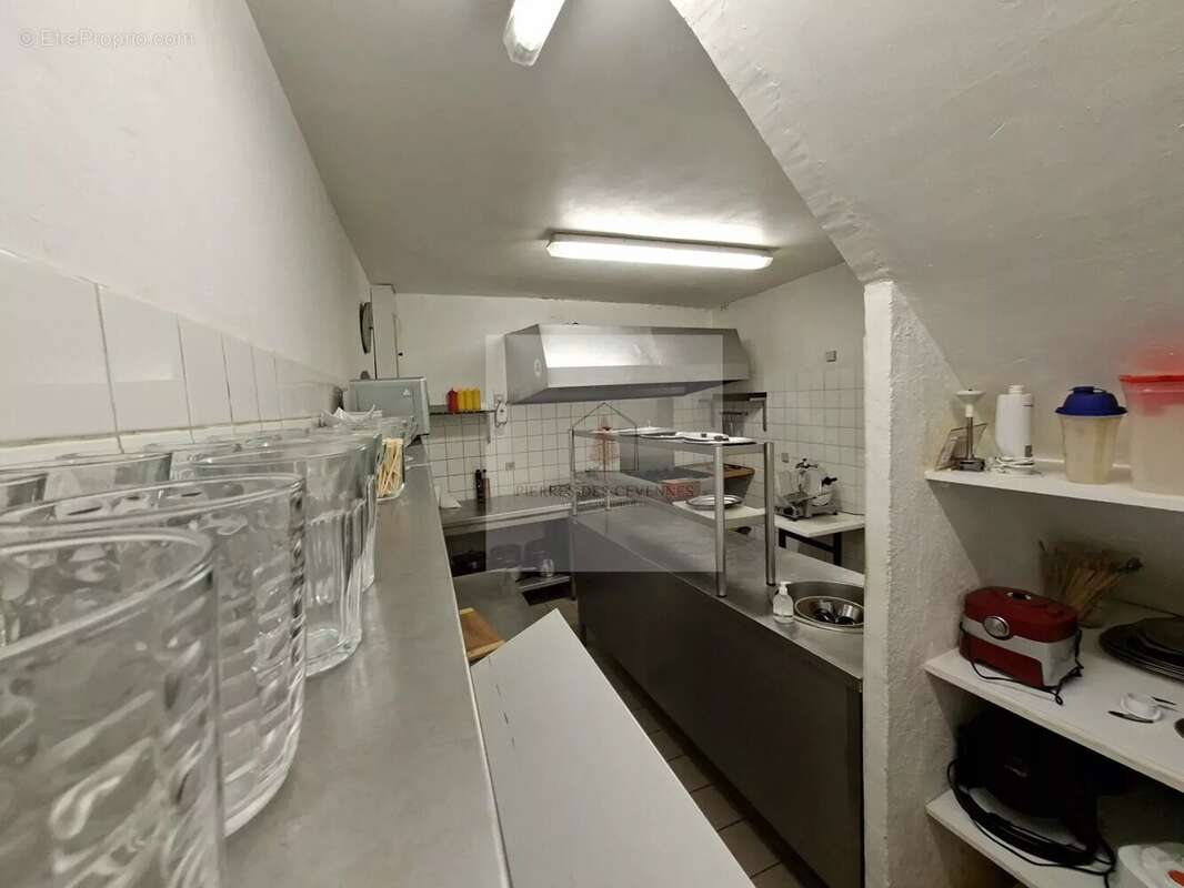 Maison à LE COLLET-DE-DEZE