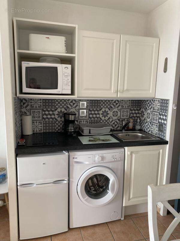Appartement à ROQUEBRUNE-SUR-ARGENS