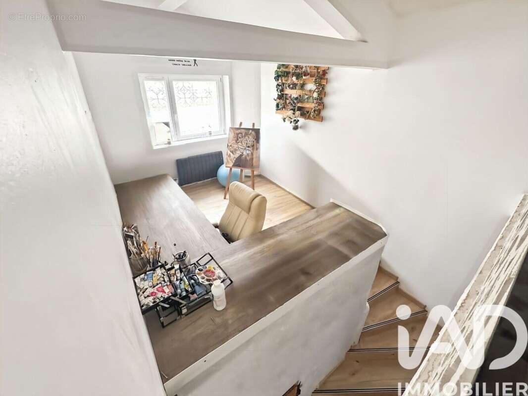 Maison 178 m² à Saint-Sixte  - photo 7