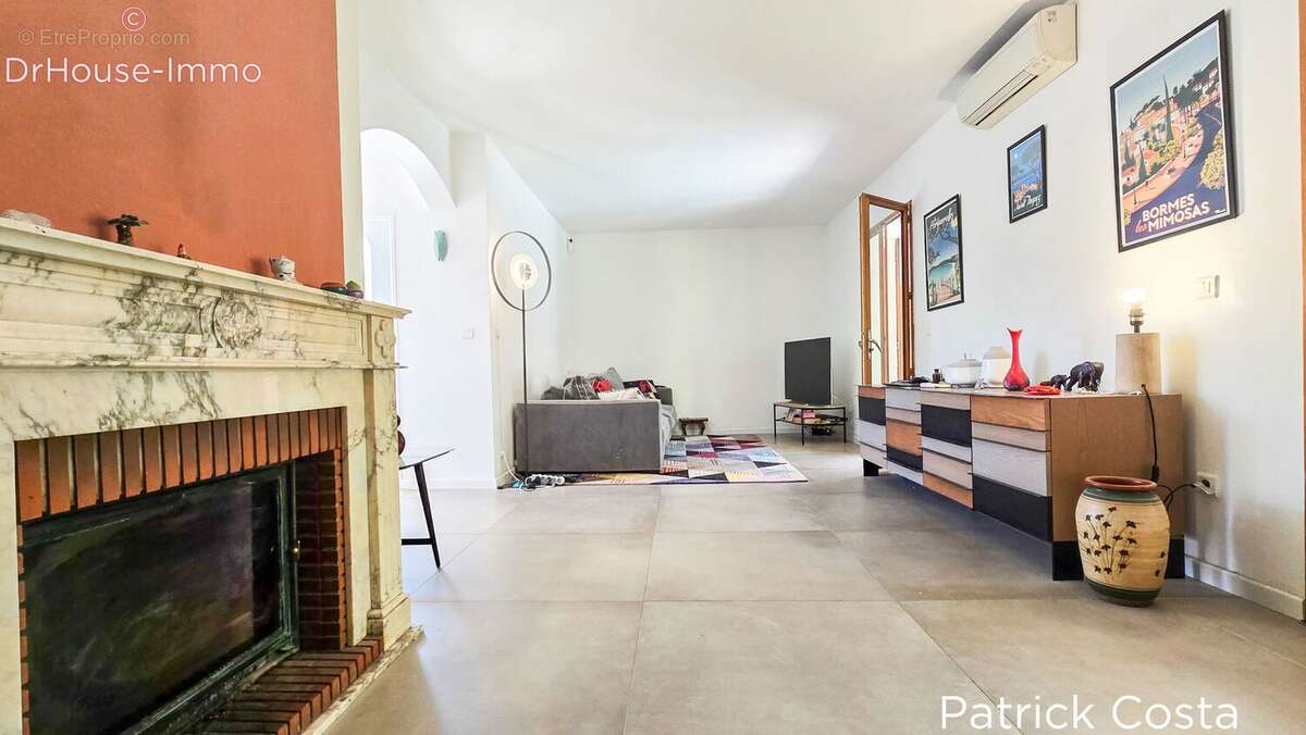 Maison à SIX-FOURS-LES-PLAGES