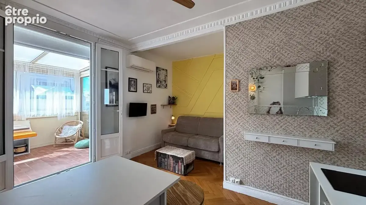 Nice Libération - Appartement 2 pièces en dernier étage avec terrasse - photo 6