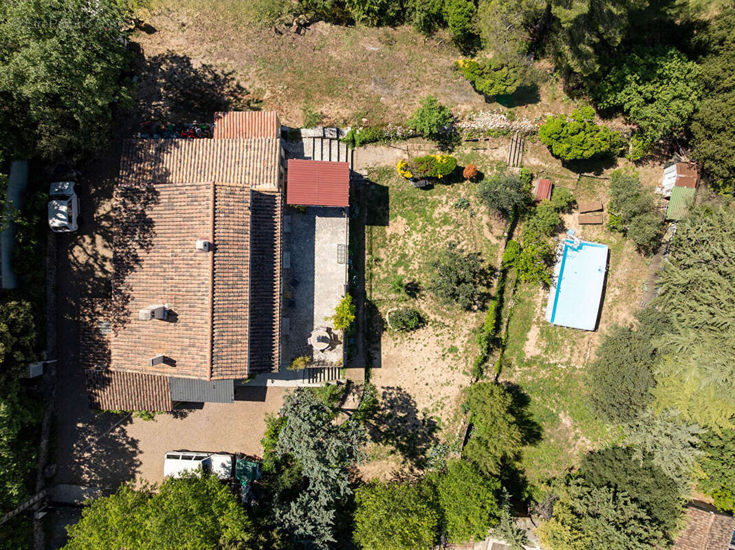 Maison à LORGUES