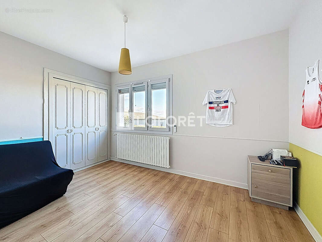 Maison à L'ABERGEMENT-CLEMENCIAT