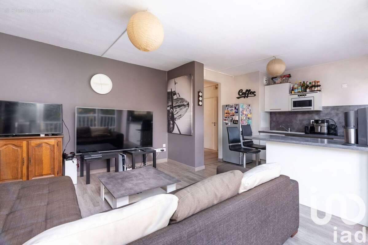 Photo 4 - Appartement à TASSIN-LA-DEMI-LUNE