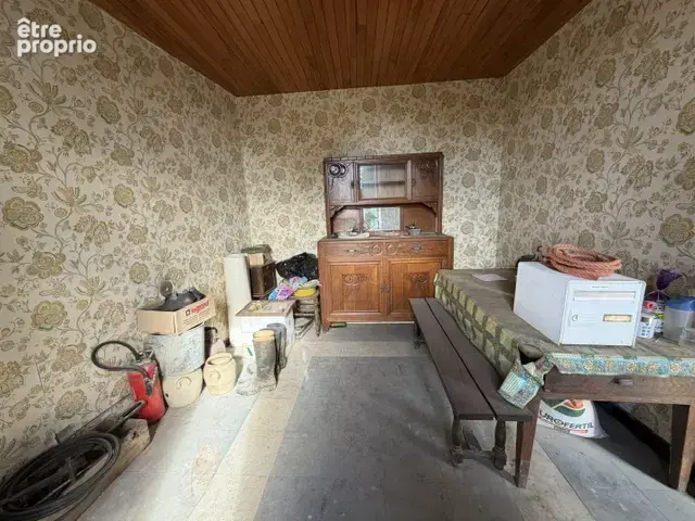 MARCILLAT - Maison à rénover - photo 17