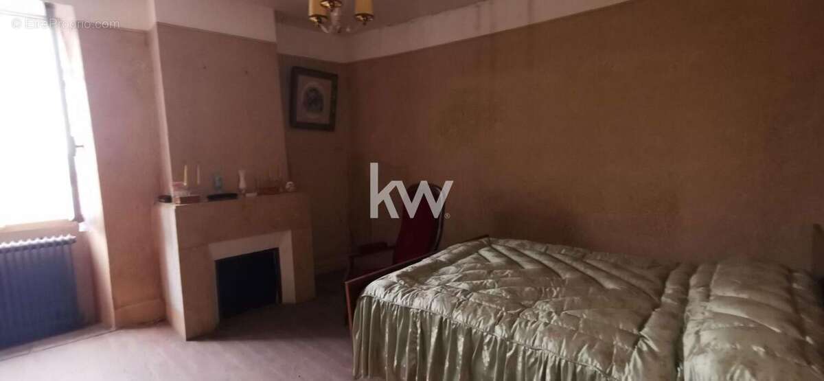 Maison à CORDES-SUR-CIEL