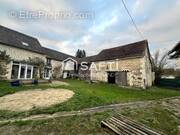 Photo 1 - Maison à VAUX-SUR-VIENNE