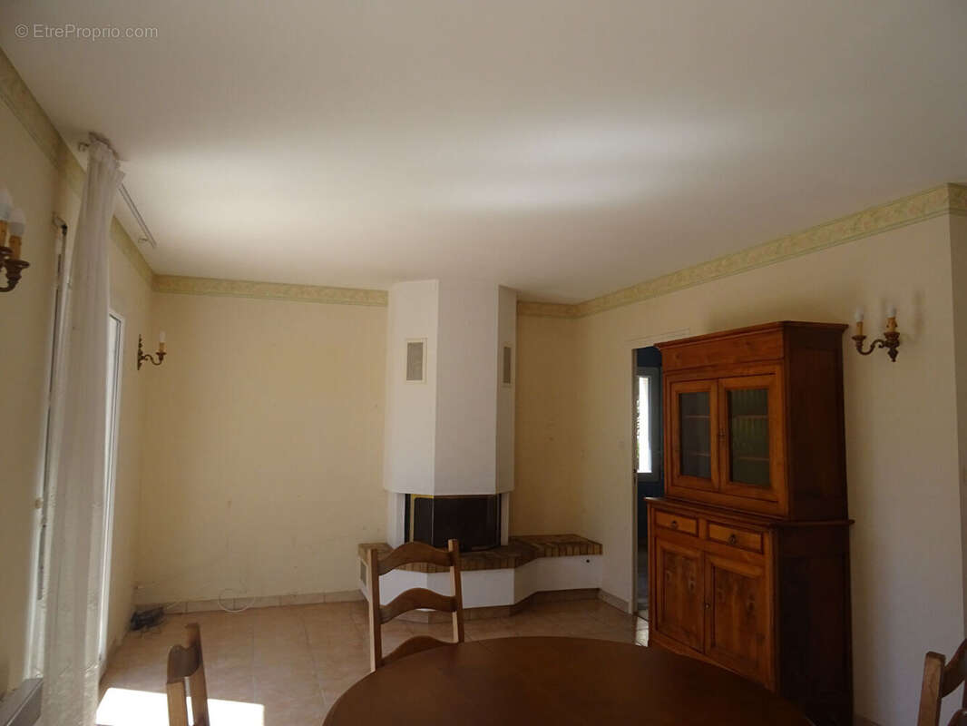 Maison à PLOUGUERNEAU