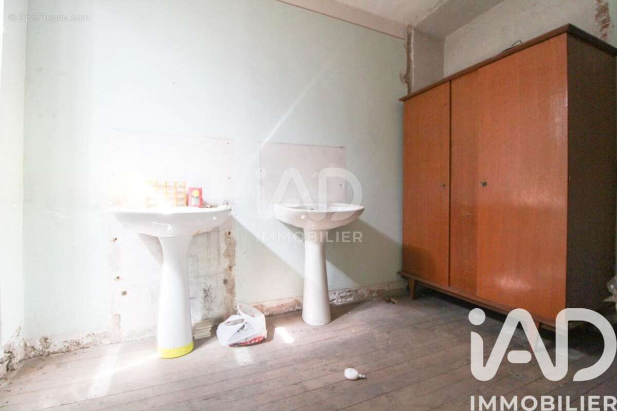 Maison 110 m² à Le Truel  - photo 6