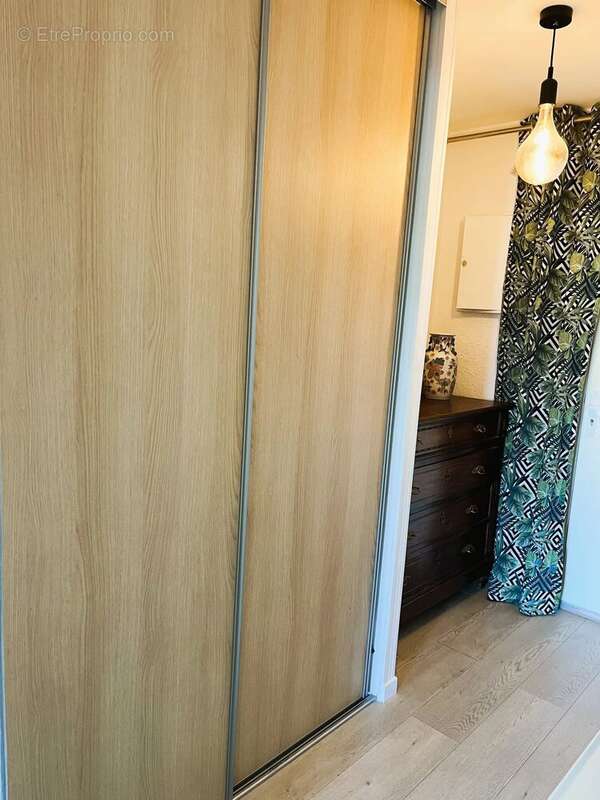 Appartement à LA LONDE-LES-MAURES