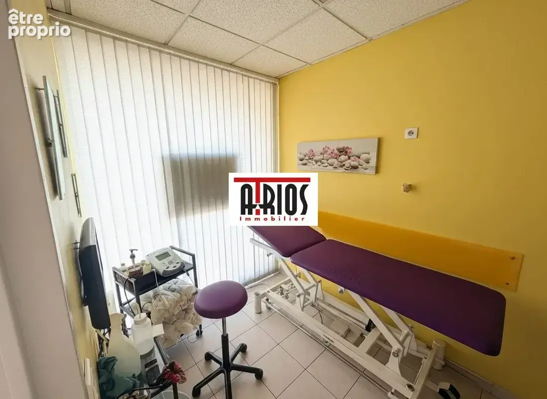 Commerce 60 m² à vendre à Hyeres (83400) - photo 6