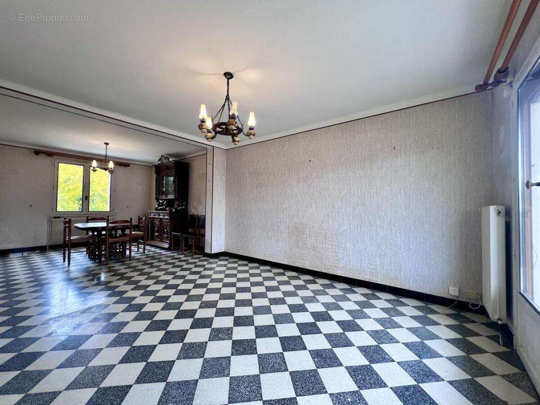 Maison à LAILLY-EN-VAL