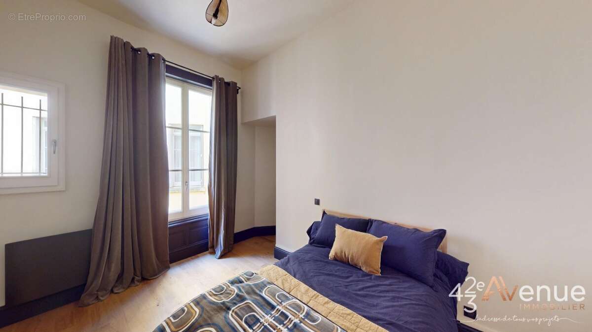 Appartement à SAINT-ETIENNE