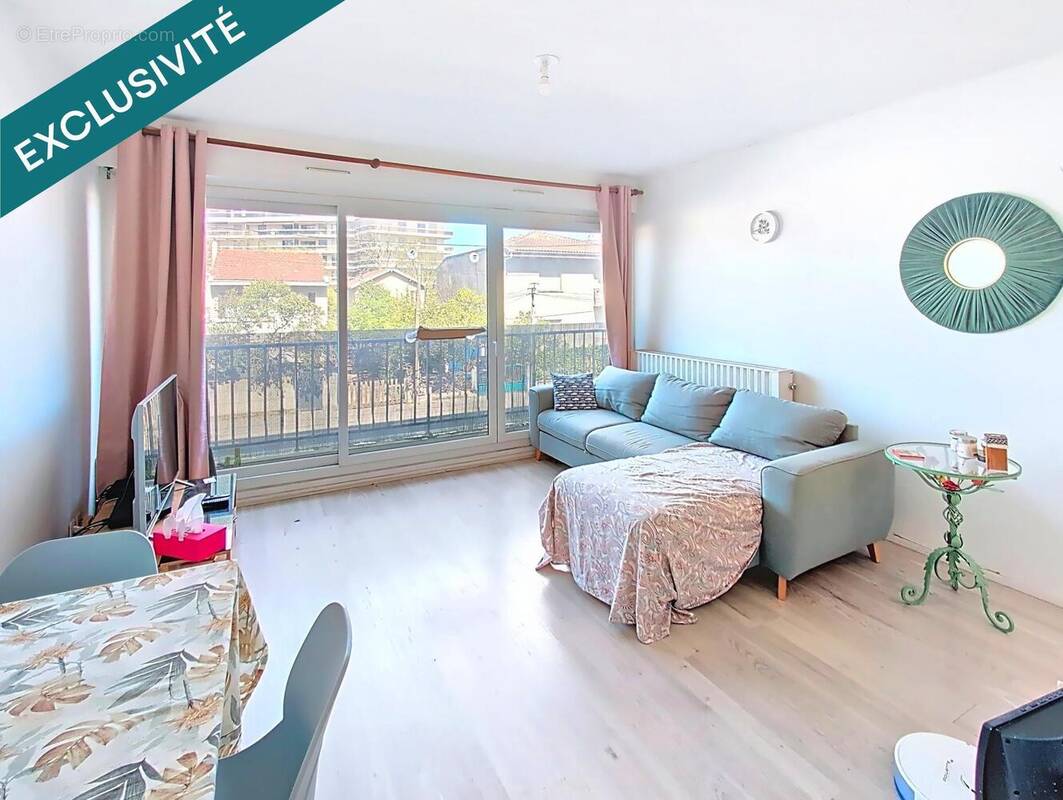 Photo 1 - Appartement à BORDEAUX
