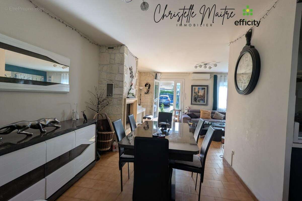 Maison à SAINT-MARTIN-DE-CRAU