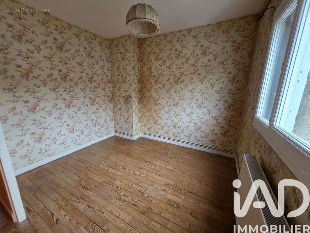 Photo 7 - Appartement à CONDE-SUR-NOIREAU