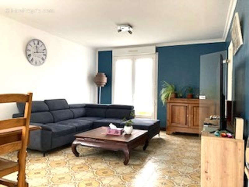 Maison à NIEUL-LE-DOLENT